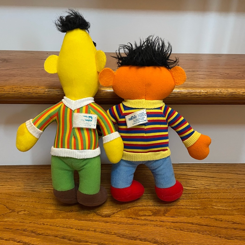 Vintage Sesame Street Bert and Ernie Plush Toy Set.  Collector Items! - Picture 2 of 2